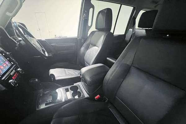 2019 Mitsubishi Pajero GLS Leather Option NX