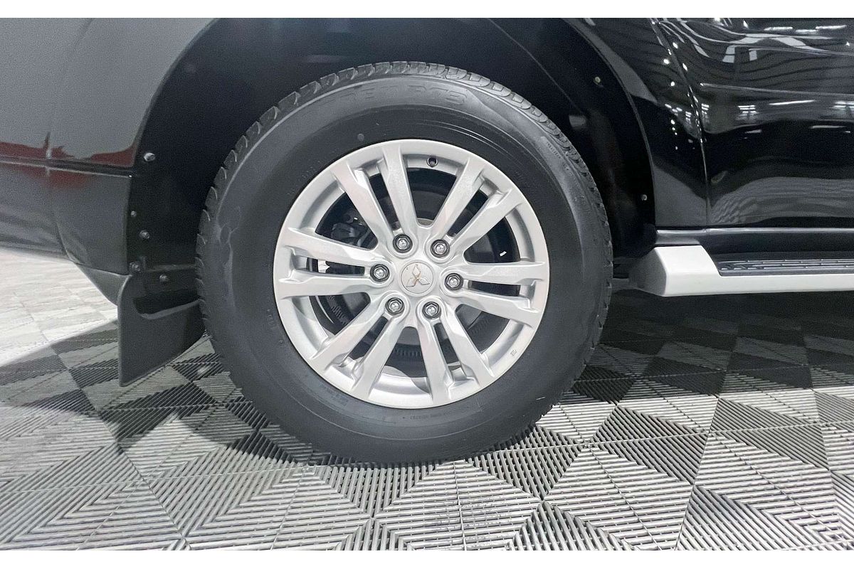 2019 Mitsubishi Pajero GLS Leather Option NX