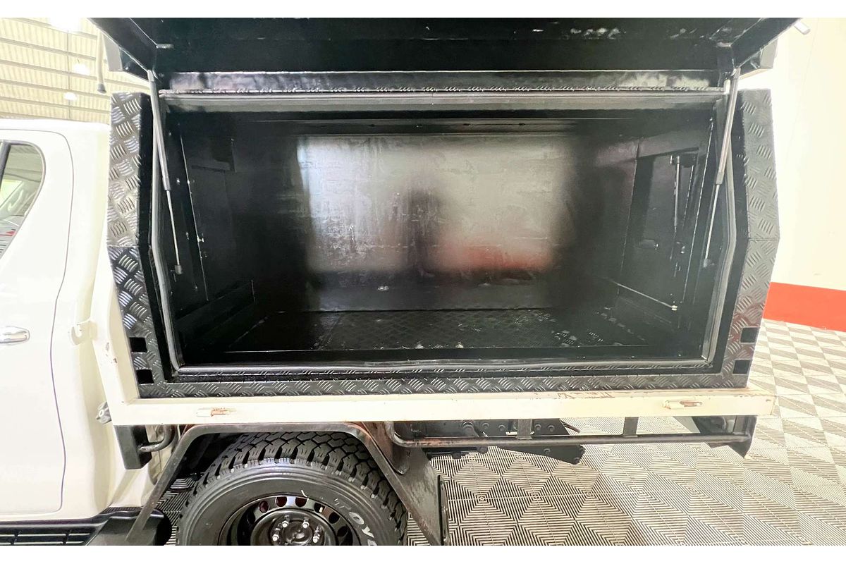 2017 Toyota Hilux SR GUN126R 4X4