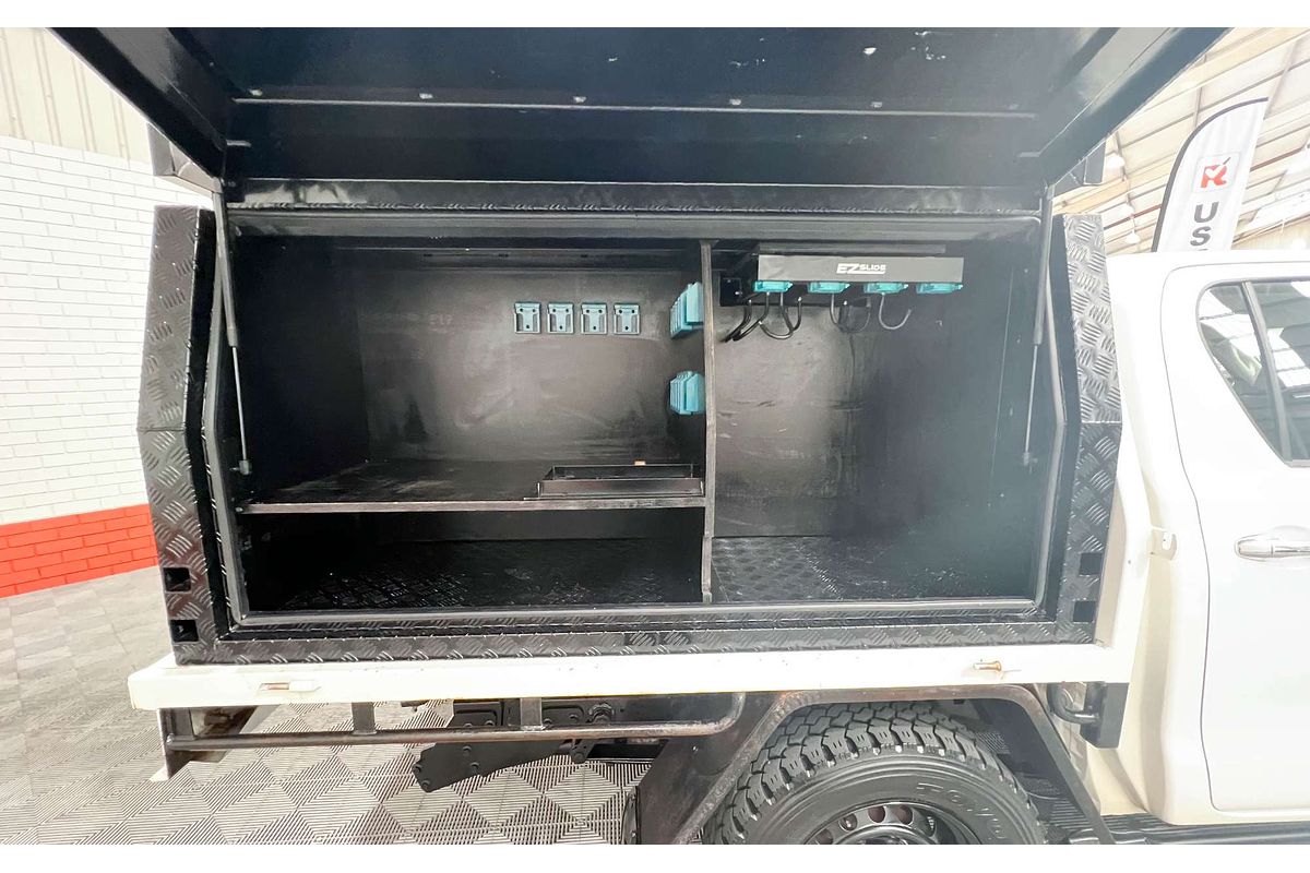 2017 Toyota Hilux SR GUN126R 4X4