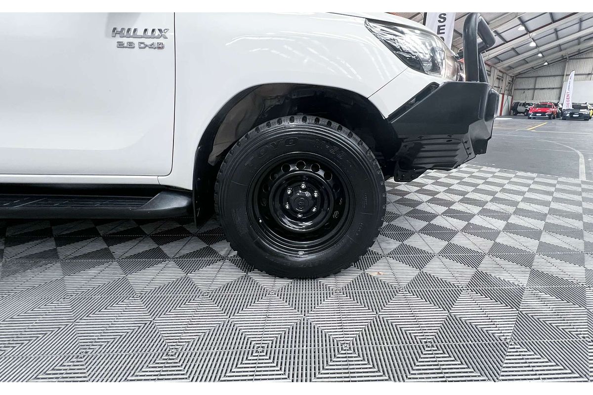 2017 Toyota Hilux SR GUN126R 4X4