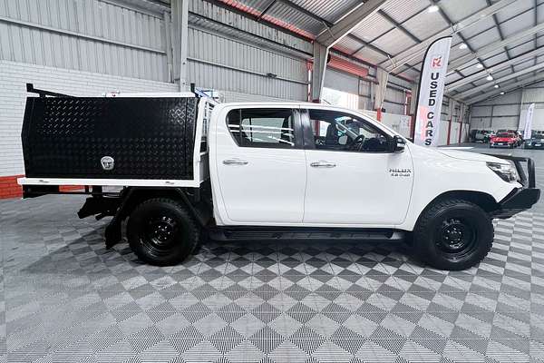 2017 Toyota Hilux SR GUN126R 4X4