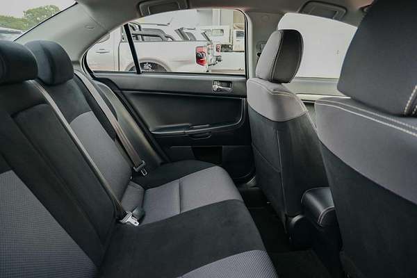 2015 Mitsubishi Lancer ES Sport CJ