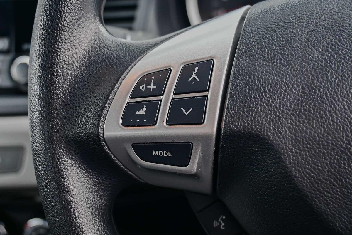 2015 Mitsubishi Lancer ES Sport CJ