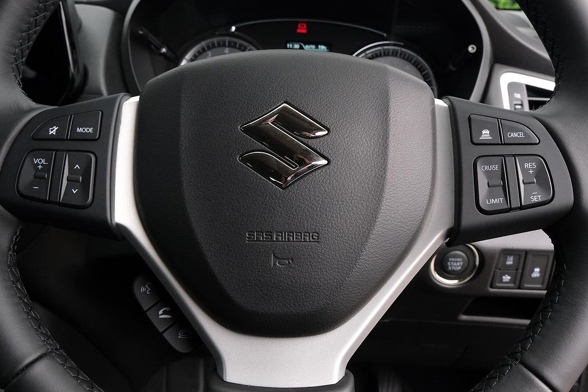 2024 Suzuki S-Cross ALLGRIP JYB