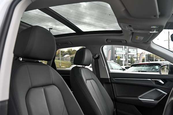 2024 Audi Q3 35 TFSI Dynamic Black F3