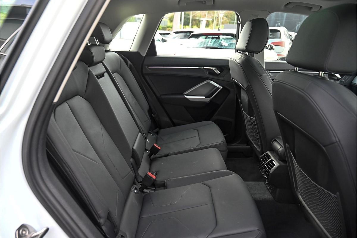 2024 Audi Q3 35 TFSI F3