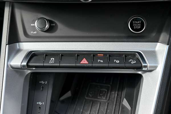 2024 Audi Q3 35 TFSI F3