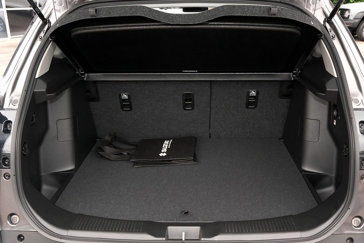 2024 Suzuki S-Cross ALLGRIP JYB