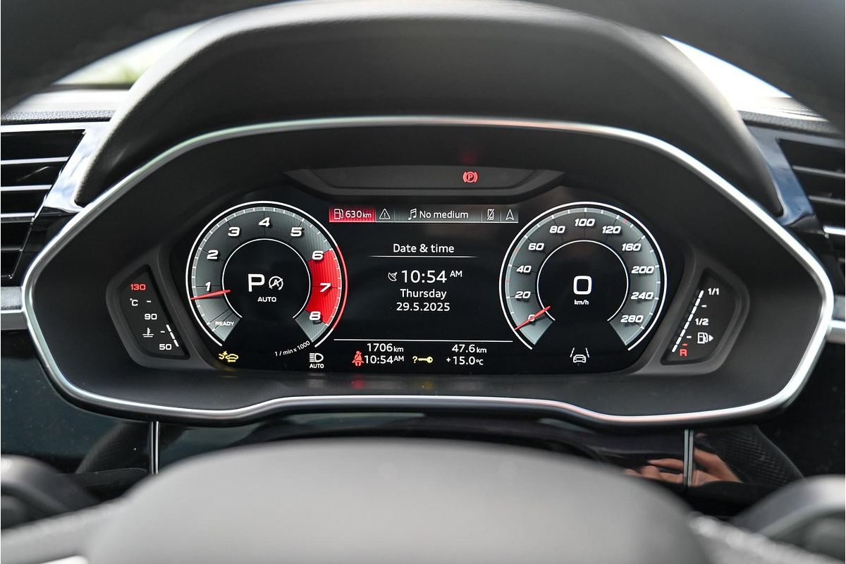 2024 Audi Q3 40 TFSI S line F3