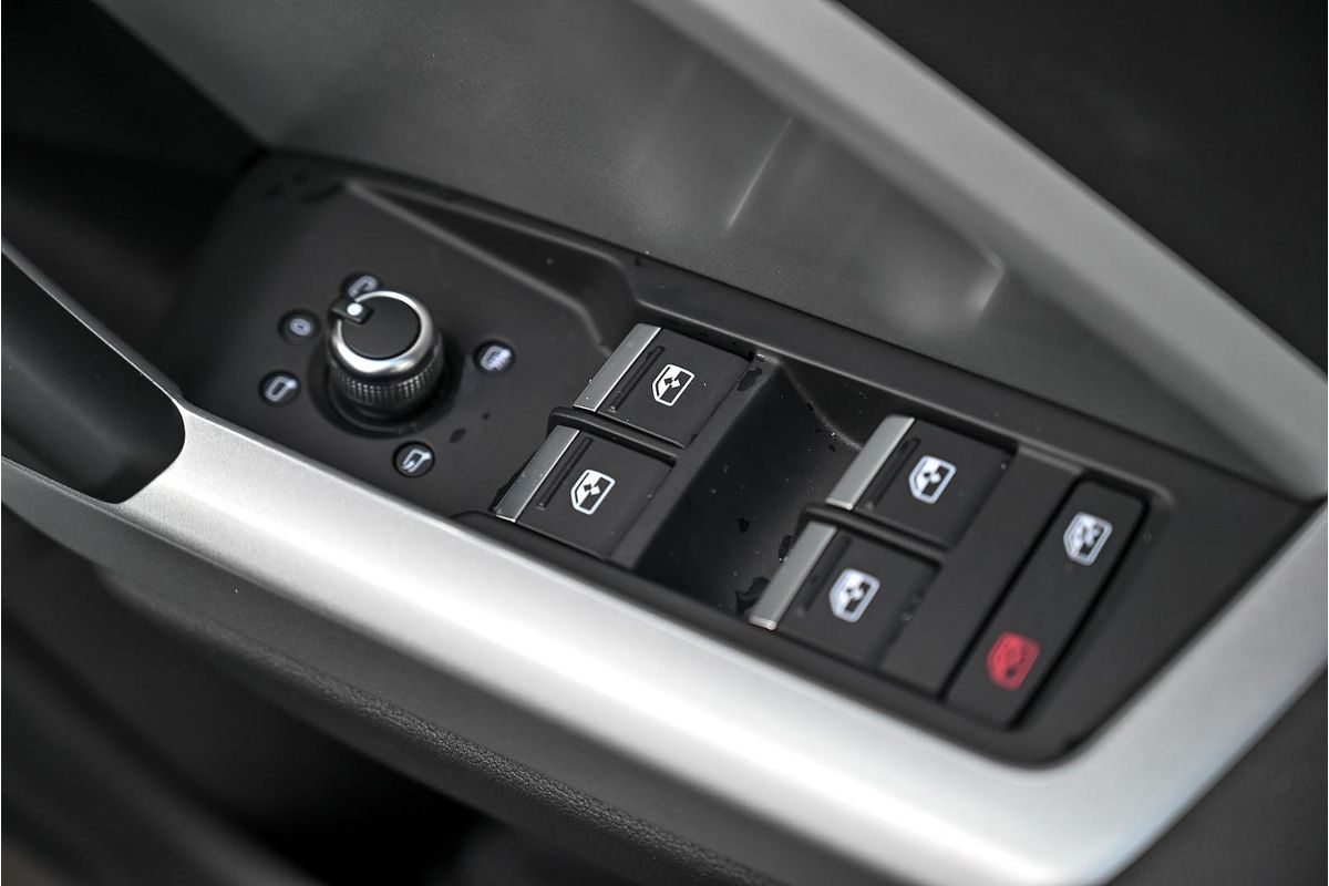 2024 Audi Q3 35 TFSI F3