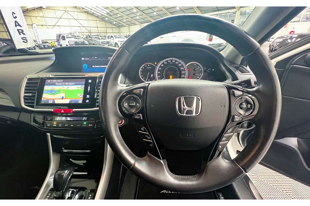 2016 Honda Accord VTi-L 9th Gen
