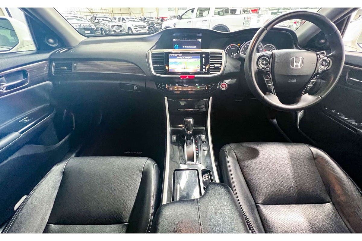 2016 Honda Accord VTi-L 9th Gen