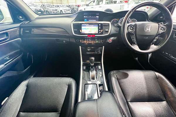 2016 Honda Accord VTi-L 9th Gen