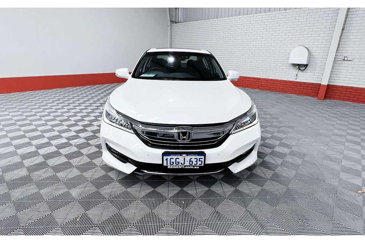 2016 Honda Accord VTi-L 9th Gen