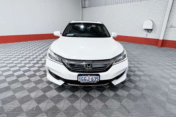 2016 Honda Accord VTi-L 9th Gen