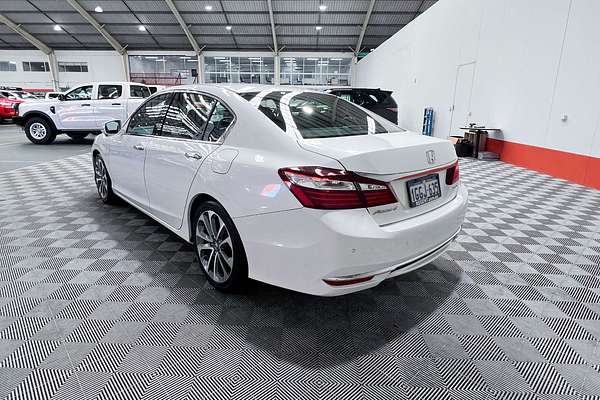 2016 Honda Accord VTi-L 9th Gen
