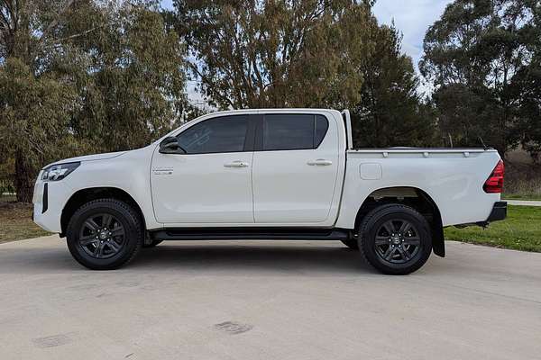 2024 Toyota Hilux SR GUN126R 4X4