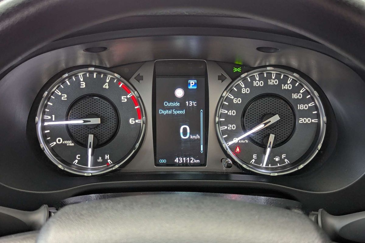 2024 Toyota Hilux SR GUN126R 4X4