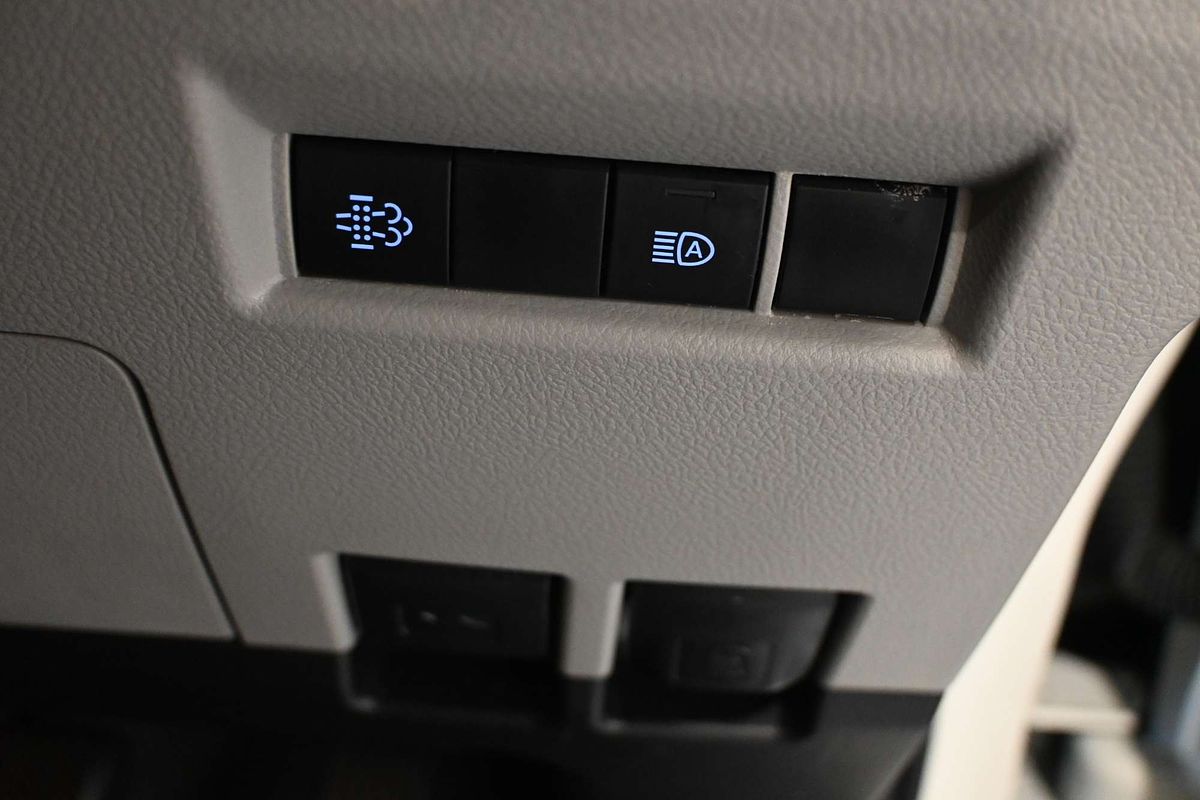 2023 Toyota Hiace GDH300R LWB