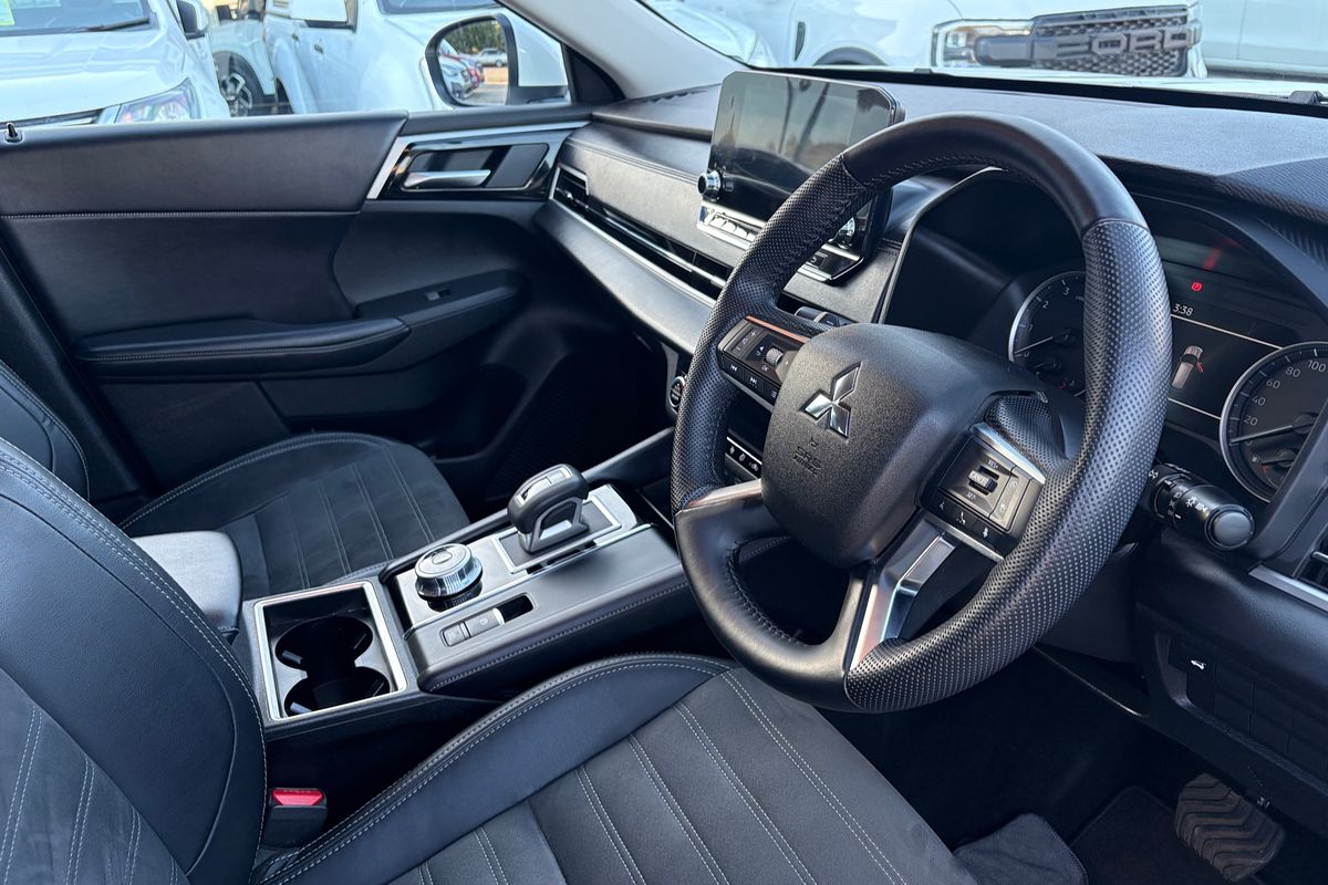 2022 Mitsubishi Outlander Aspire ZM
