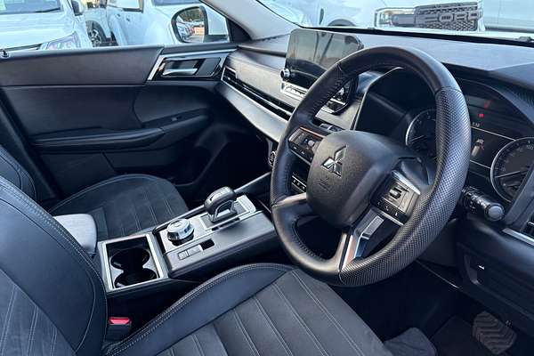 2022 Mitsubishi Outlander Aspire ZM