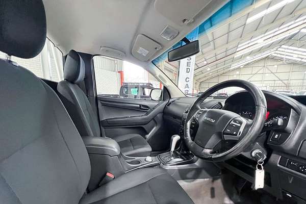 2016 Isuzu D-MAX SX 4X4