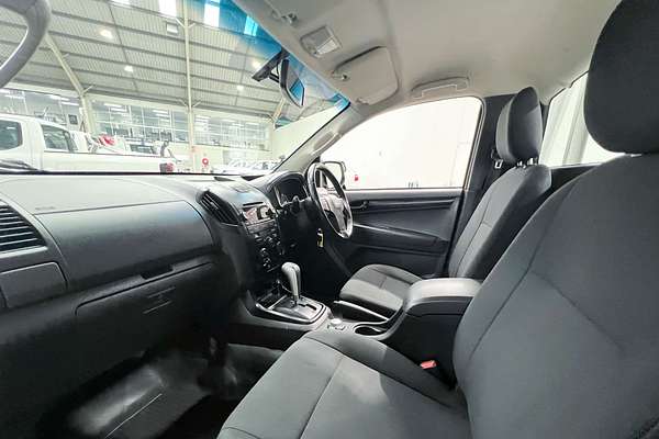 2016 Isuzu D-MAX SX 4X4