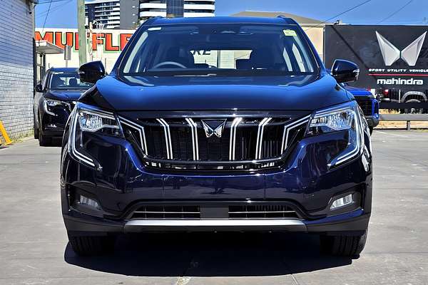 2025 Mahindra XUV700 AX7L