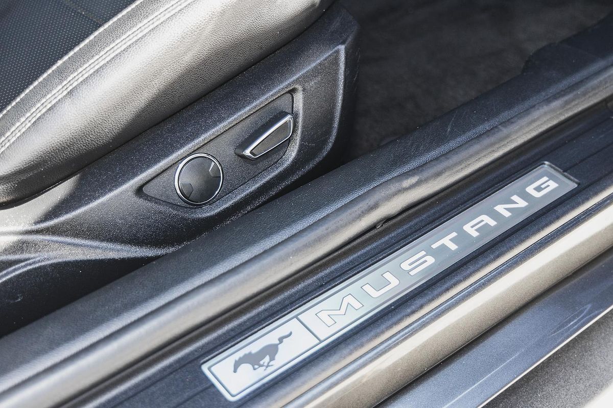 2017 Ford Mustang FM