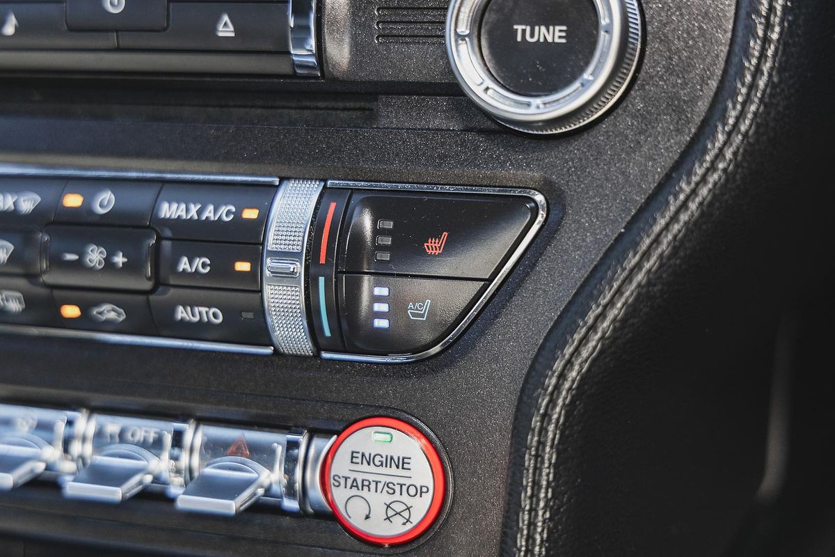 2017 Ford Mustang FM