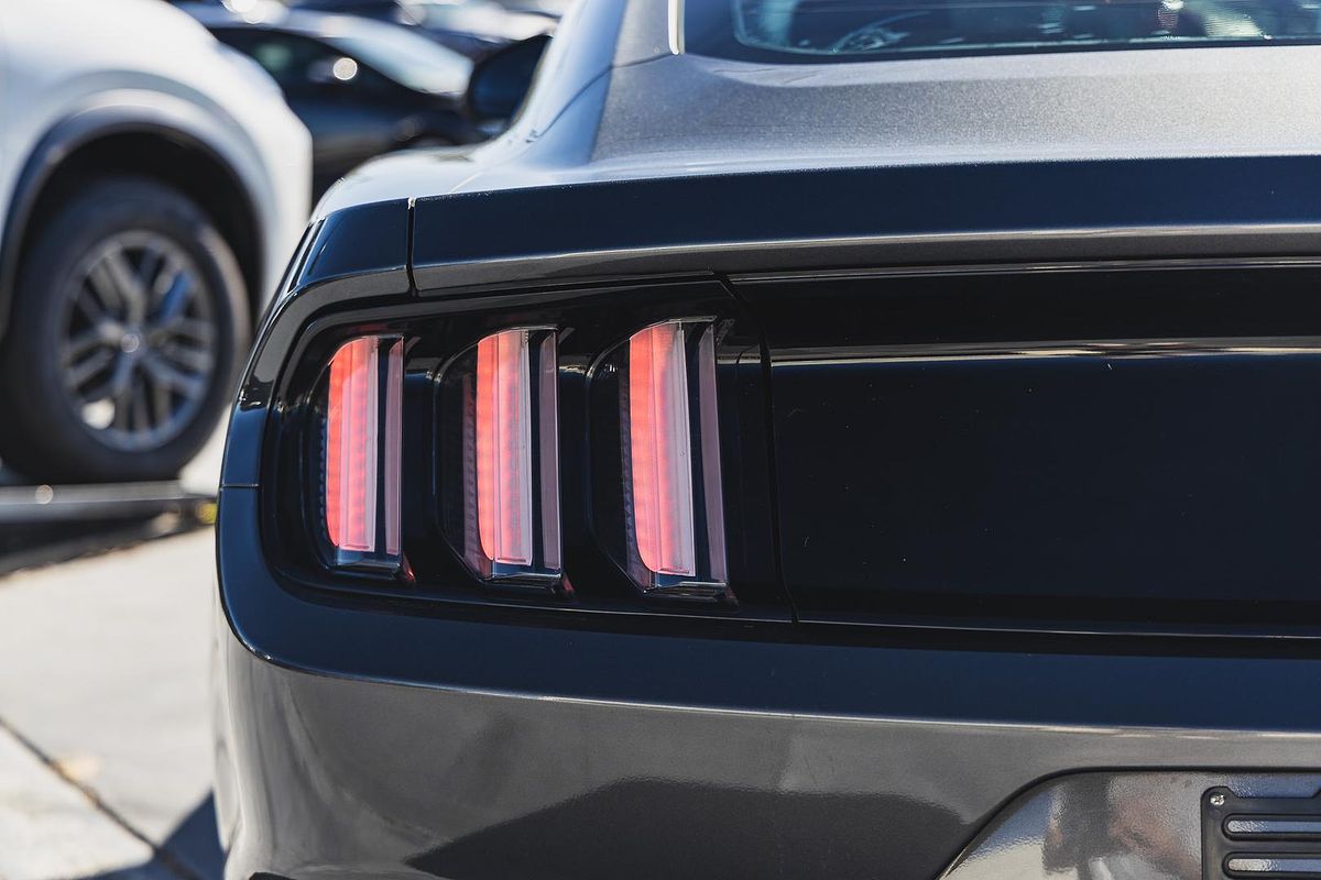 2017 Ford Mustang FM