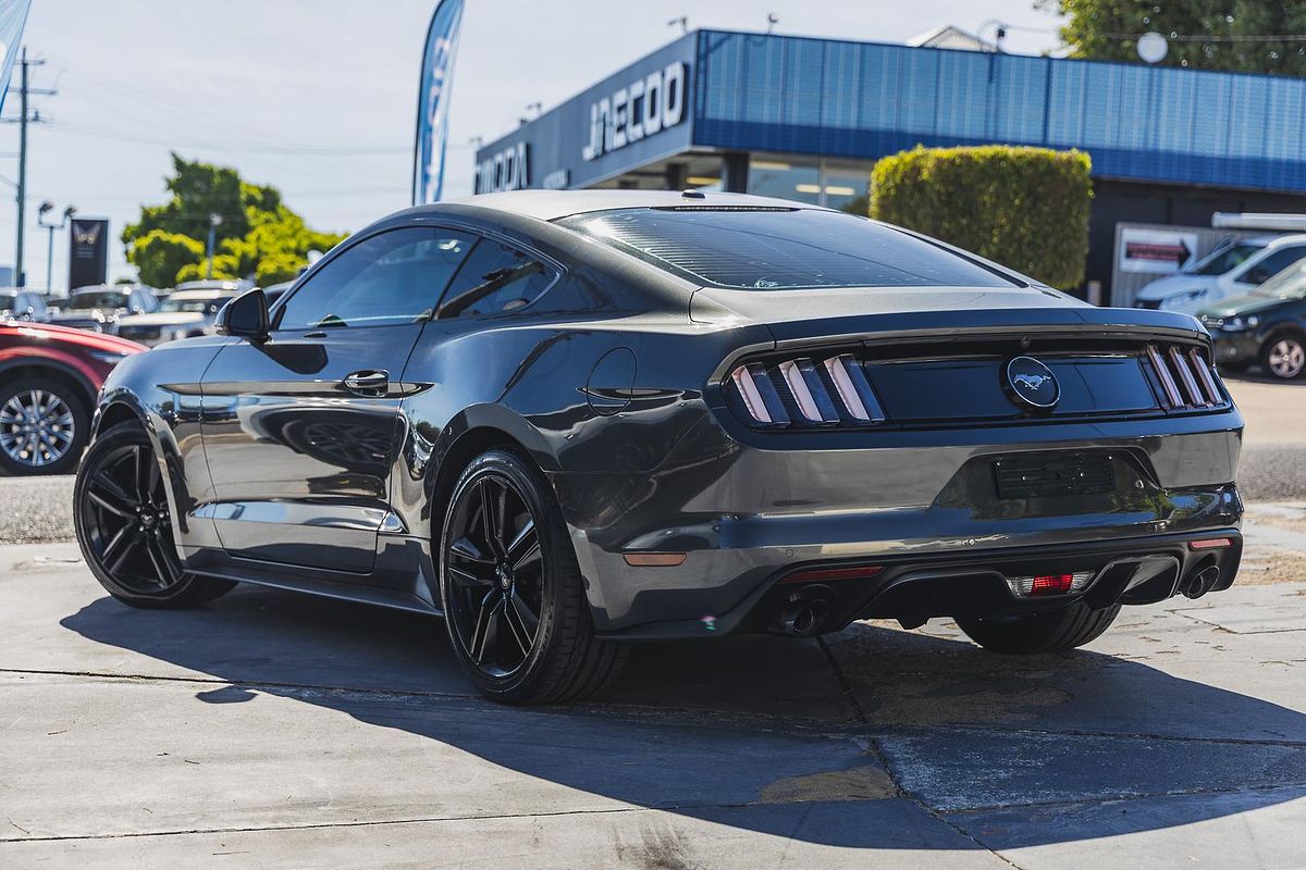 2017 Ford Mustang FM