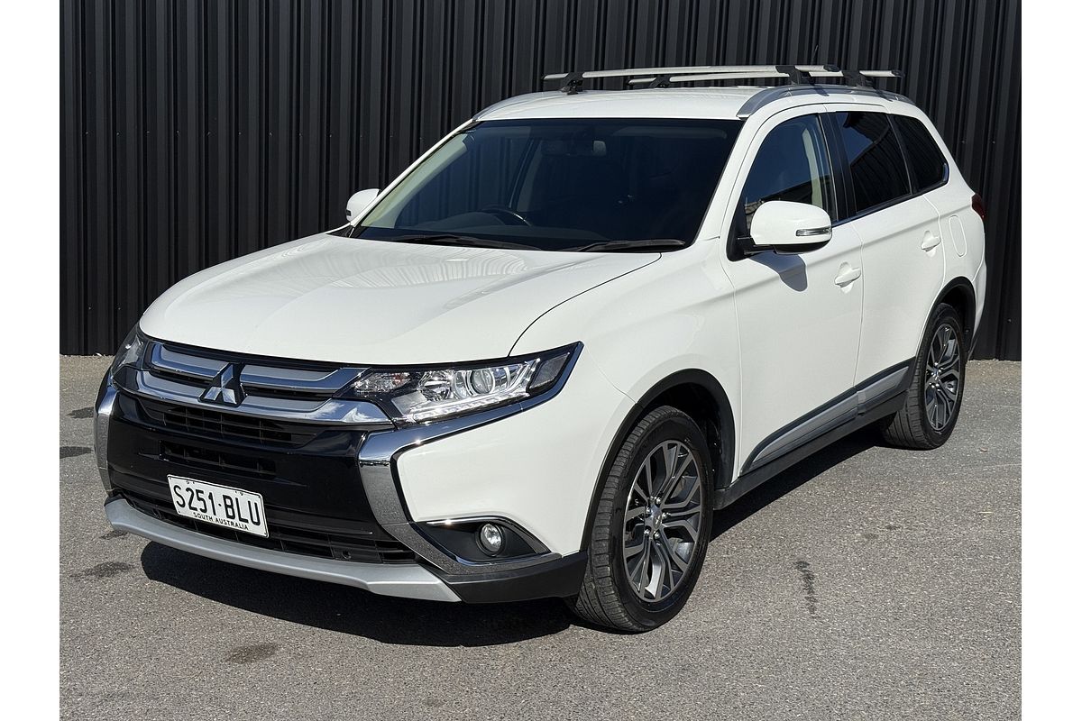 2016 Mitsubishi Outlander XLS ZK