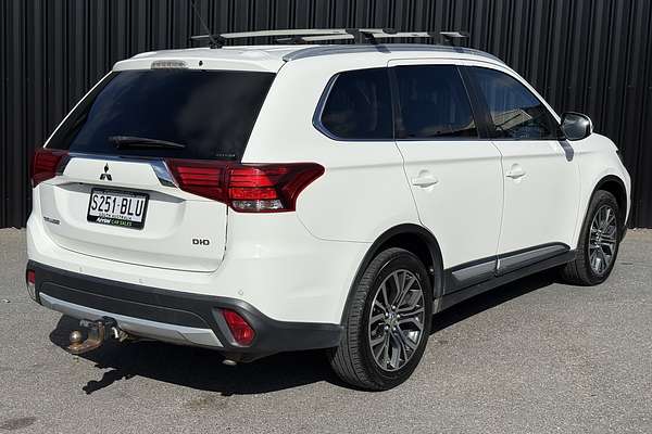 2016 Mitsubishi Outlander XLS ZK