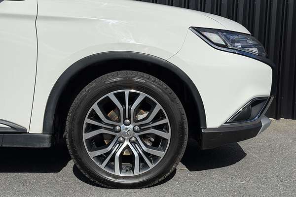 2016 Mitsubishi Outlander XLS ZK