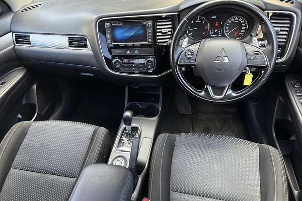 2016 Mitsubishi Outlander XLS ZK