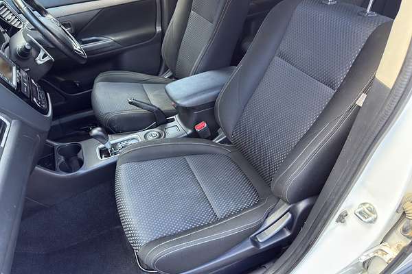 2016 Mitsubishi Outlander XLS ZK