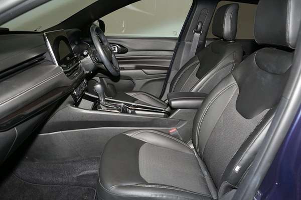 2023 Jeep Compass Night Eagle M6