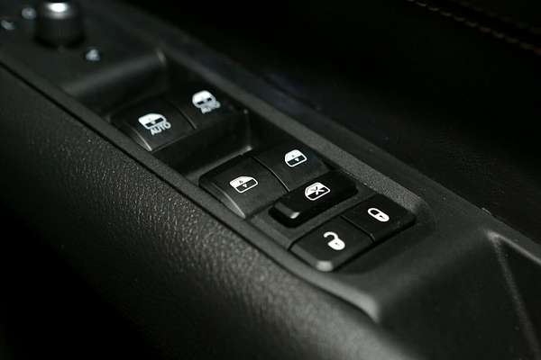 2023 Jeep Compass Night Eagle M6