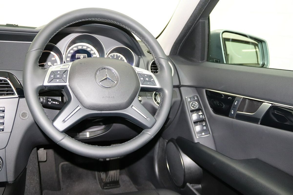 2013 Mercedes-Benz C-Class C200 W204