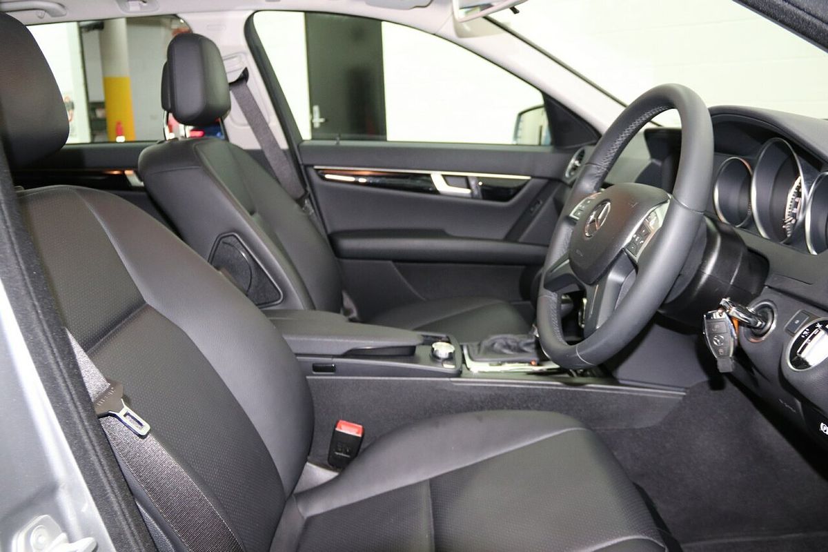 2013 Mercedes-Benz C-Class C200 W204