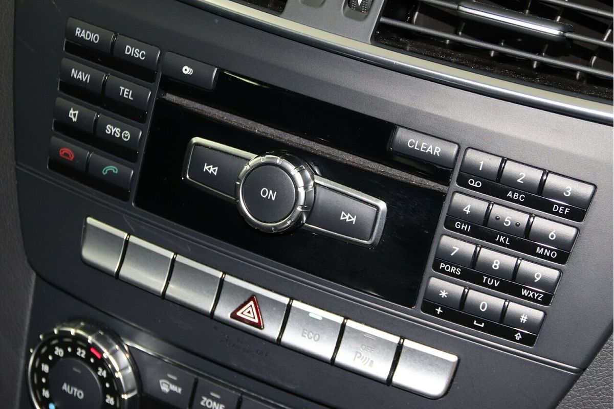 2013 Mercedes-Benz C-Class C200 W204
