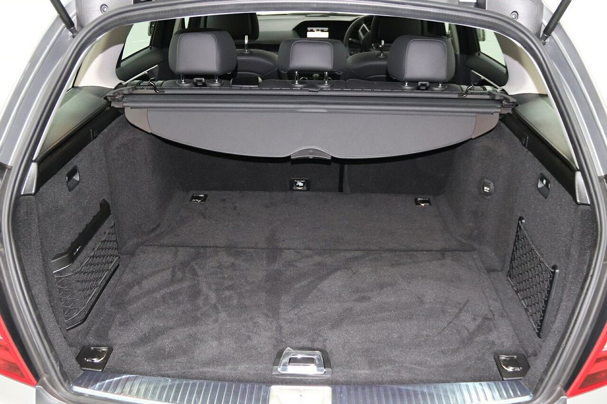 2013 Mercedes-Benz C-Class C200 W204