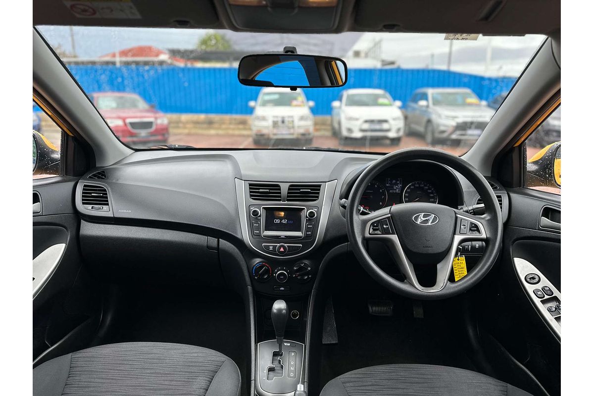 2015 Hyundai Accent Active RB3