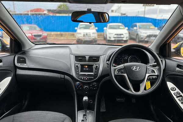 2015 Hyundai Accent Active RB3