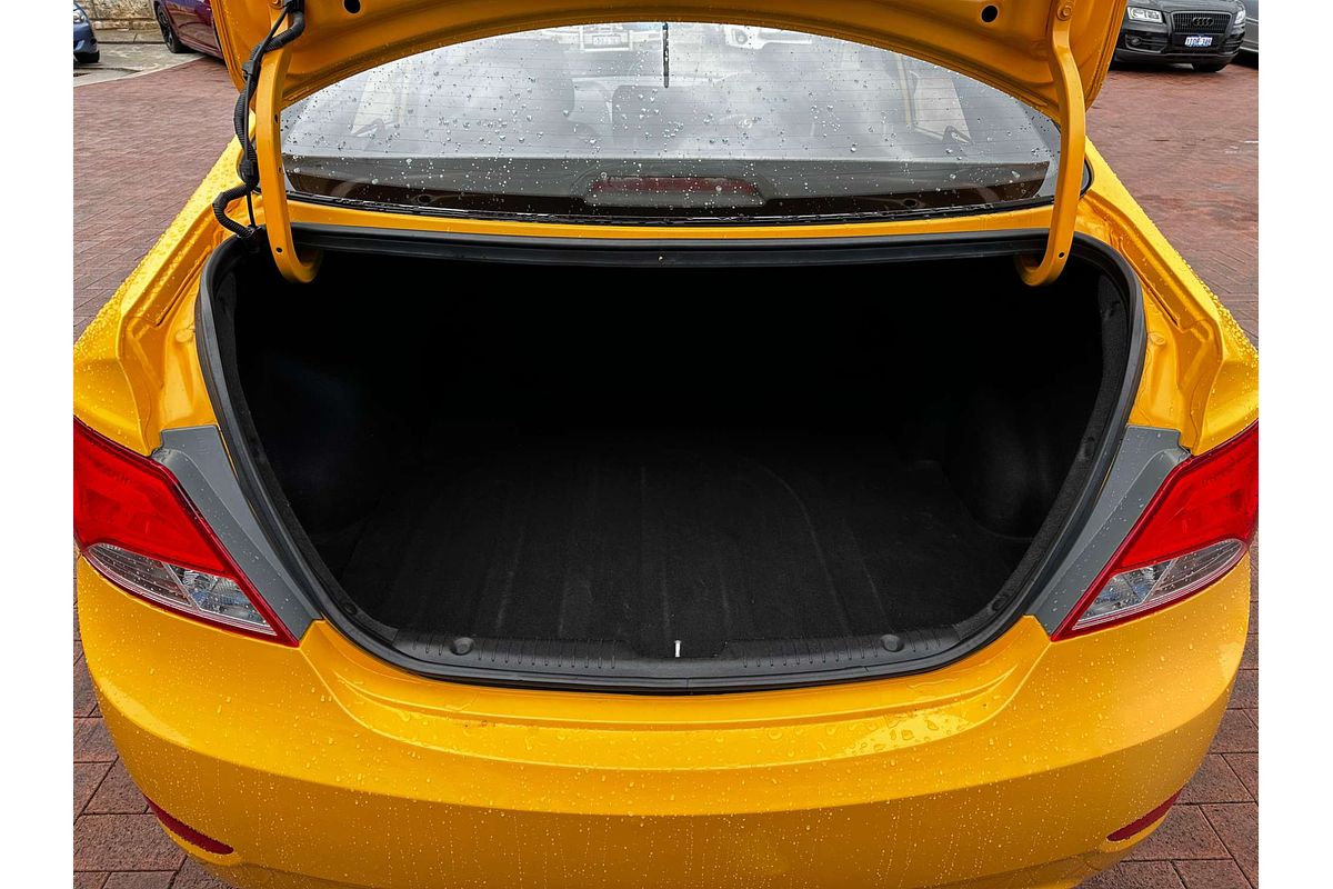 2015 Hyundai Accent Active RB3