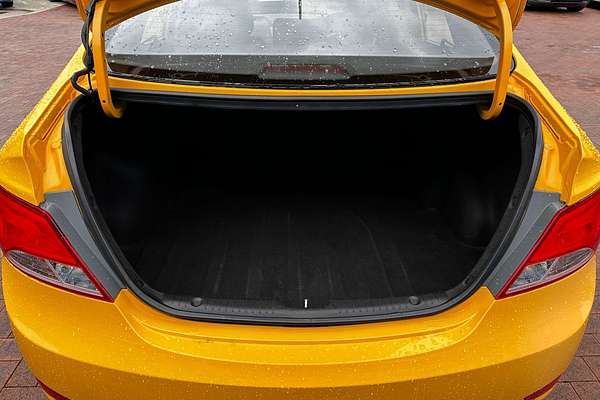 2015 Hyundai Accent Active RB3