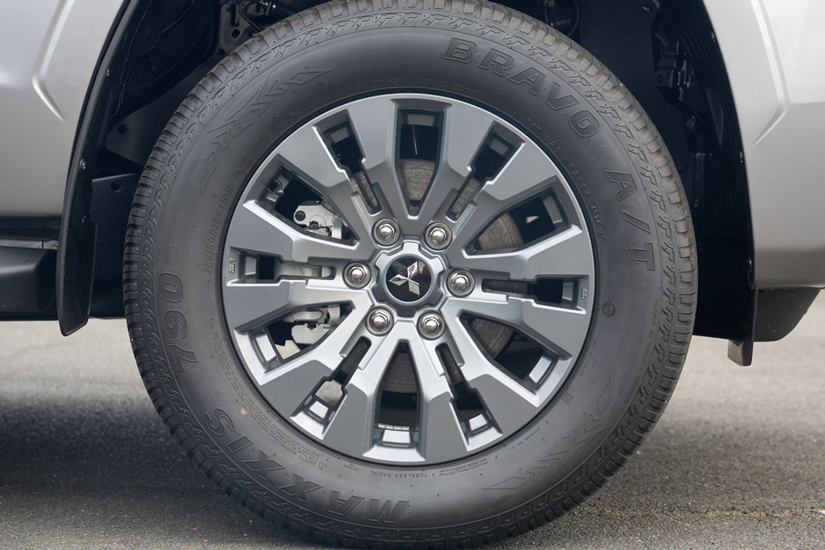 2025 Mitsubishi Triton GLS MV 4X4