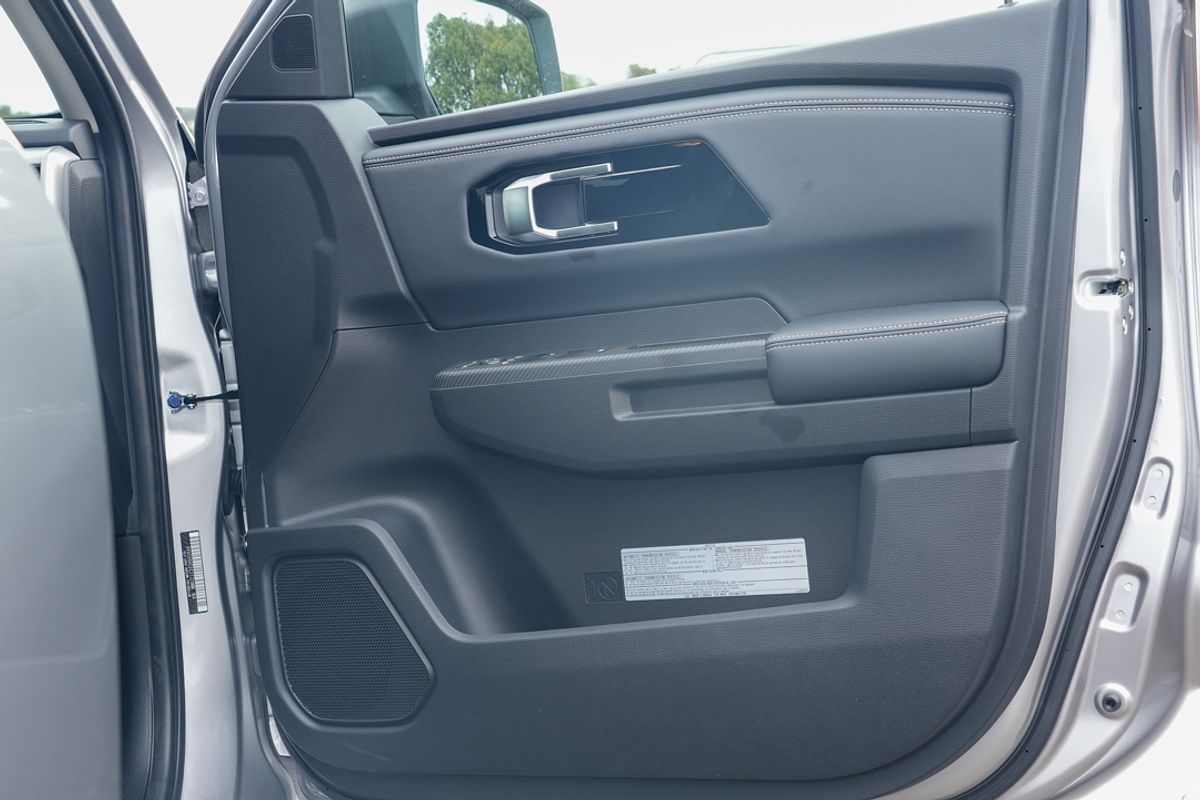 2025 Mitsubishi Triton GLS MV 4X4